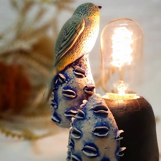 Ever wanted to make your own ceramic lamp? Now’s your chance! Join ceramic artist Janelle Peterson in this online workshop, where you’ll learn to build a whimsical & fun character lamp using simple hand-building techniques. 🌟 No wheel required – just your hands & creativity! 🌟 Learn how to shape, sculpt & decorate 🌟 Add intricate details & textures 🌟 Fit a working lamp into your piece! 🔥 Hundreds of potters have already signed up! Don't miss this chance to create something truly special. 🎟