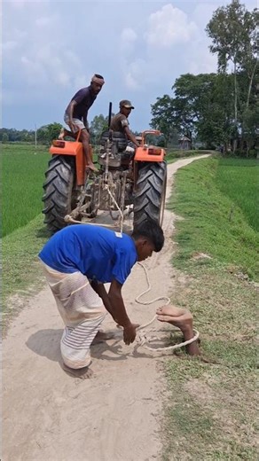 Tow boys are coming down the road.5 #funny #tractor
