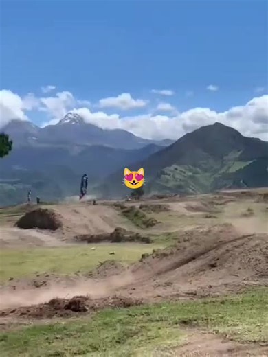 Que vivan los HOMBRES Jsjsjs #bonito #motocross#sigchos