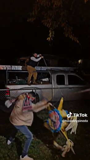 🎂🎈🥹 #fyp #piñata #birthday #yaestoyviejito😅