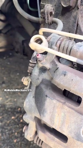 👉 Magnetic induction heater for the win 🥇 #MyMobileMechanic #InductionHeater #AutoRepair #Mechanic