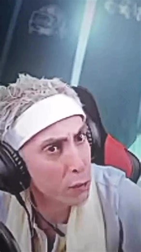 ‏@Balana بلانة 😂😂😂💛💛💛😂😂@💛براء💛