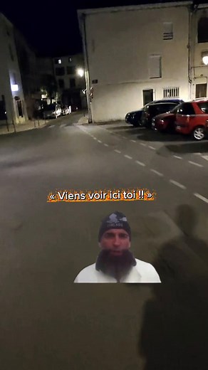 Fou du bus : course de nuit et cycliste téméraire