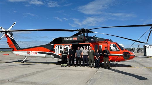 1,000-gallon firefighting helicopter lands in northern Colorado