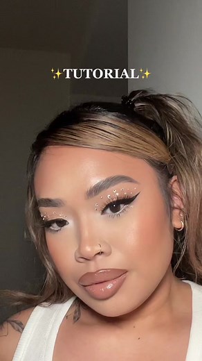 Stunning Diamond Eye Makeup Tutorial