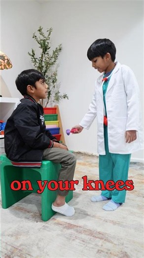 Learn How The Doctor Checks Patients With Jay & Neil! @msrachel ​
