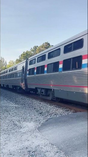 Amtrak Floridian Blasting Its Horn Doing 79MPH