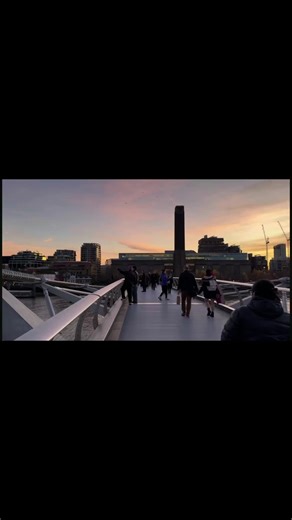 Exploring London: Iconic Landmarks and City Life