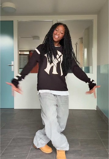 MMM MMM | DC: @majae @SPANKY 🧸🏆💫 #fyp #foryou #trending #viral #cali #california #dance #mmmmmm #ad93#blowthisupforme #explore #fyppp