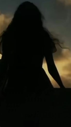 Mesmerizing Shadow Dancing by a Talented Girl