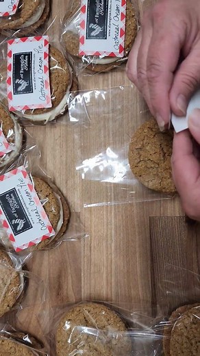 5.9K views · 100 reactions | OATMEAL CREAM COOKIES(SAVE this...
