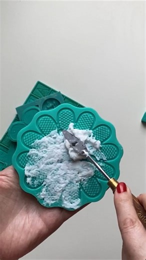 💛 How to Create Paper Shapes by Silicone Molds with Napkin and Glue Papier-Mâché | Two Easy Methods #papermache #paper #ideas #papercraft #crafting #craft #diy #handmade | Dream Fairy DIY