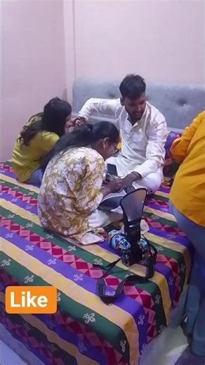 camera wale video bna de re😊#dulha haldi #weddingphotography /// channel suscribe kro