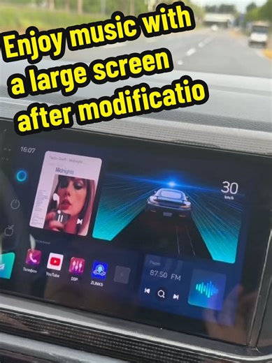 Is your car's infotainment system lagging like a PowerPoint presentation? Upgrade to this Android-powered large screen and turn driving into a pleasure! Maximum smoothness and a plethora of features! This is what a smart cockpit should be! 🔥#carupgrade #carmods #carstereo #carplay #caraudio