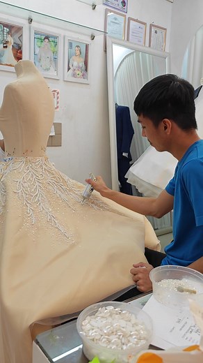 Zharie’s Fashion Boutique on Reels