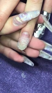 Out with the old and in with the new. Strangely satisfying... 🎥 majadoesnails via IG | GLAMOUR UK