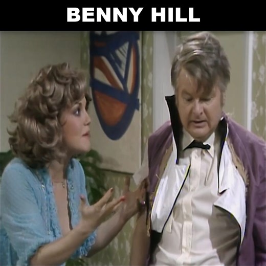 103K views · 908 reactions | Benny Hill | Saison 1, Episode 3, Part 1 #bennyhill | Public Voice | Facebook