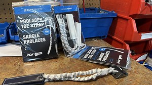 Des lacets conçus dans un garage utilisés dans la LNH