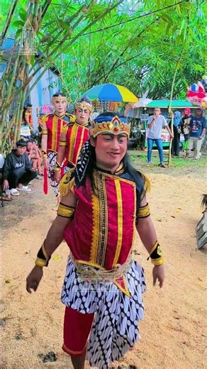 Budalan prajurit jaranan kuda lumping ebeg | Indonesian Javanese Traditional Dance