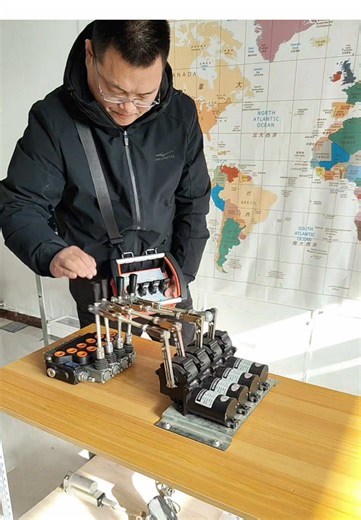 Wireless Crane Remote Control Solutions for Construction