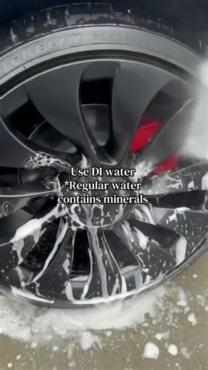 Why Professional Detailers Use DI Water Instead of Tap Water