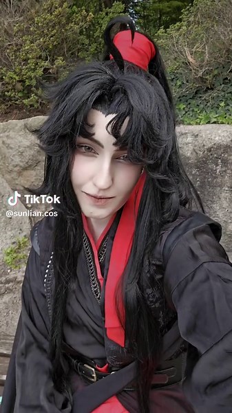 Stunning Wei Wuxian Cosplay Showcase