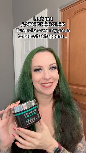 Color experiment time with @xmondocolor in Turquoise Save 15% off with code: ROXY #xmondocolor #greenhair #haircolor #xmondohair #haircolortutorial #hairtutorial #hairmask #vividcolors #hairreel | Roxy Ruckus