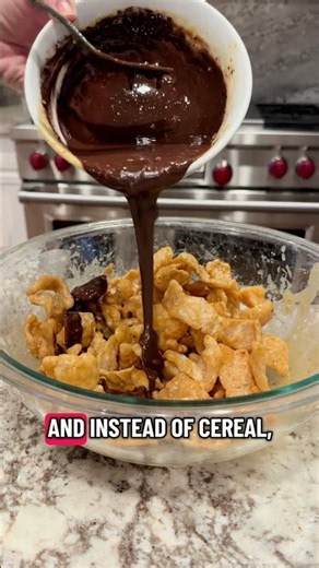 Keto Puppy Chow #snacks #ketorecipes #puppychow #foodie #viralrecipe #ketodiet #snacksrecipe #yummy
