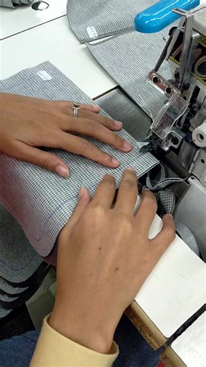 OVERLOCK Machine #গার্মেন্টস #garments #machinery #technology #production #production #productionline #গার্মেন্টস_জীবন #viralvideo