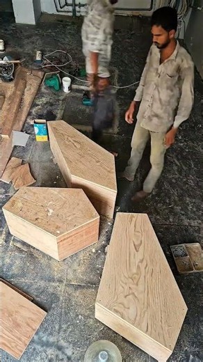 Luxury Theater Center Table Design | Modern Home Theater