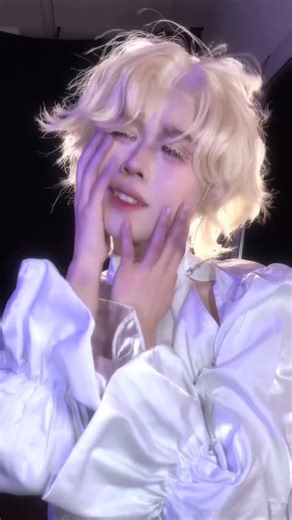 caren on Instagram: "thank you to @wigisfashion for this wig! character: luka media: alien stage • contacts: cosmic brown from @icoice.official (use kohmaedas for a discount!) wig: LF6111 from @wigisfashion (use code kohmaedas1 for a discount!) cosplay: luka round 5 R from @dokidokicosplay_official happy thanksgiving! literally SO happy with this wig from @wigisfashion it was absolutely perfect for luka and they have a lot of other lace front wigs for other characters! check out their black frid