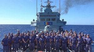 Echipajul puitorului de mine și plase 274 ,,Viceamiral Constantin Bălescu" le urează marinarilor militari și civili un călduros ,,La mulți ani!" | Forțele Navale Române