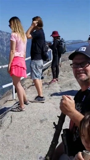 Moro Rock in Sequoia National Park #adventure #california #sequoianationalpark