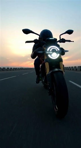 Italian Monster 😈🔥 | Ducati Monster 937