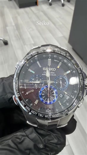 Radio Controlled do not mess with this watch unles you like complication #seiko