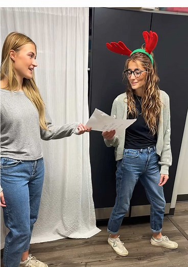 Christmas is fast approaching! Officially 5 weeks away! Are you scheduled for your holiday hair appointment? #hair #hairstyle #wisconsin