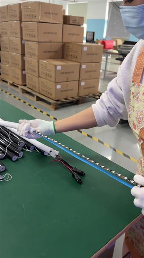 True 360° emitting neon tube. #LightingDesign #ConcertLighting #EventLighting #LEDStageLight #ProLighting #LiveShowLighting #TheatricalLighting ImmersiveLighting LightingTech ConcertBeamDJLighting ClubLighting