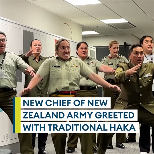 The new chief of New Zealand’s Army was greeted with a haka 🇳🇿 The traditional Māori war dance was performed by personnel from the country’s Defence Force as Major General Rose King arrived at their headquarters 📺 Watch here 👇 | Forces News