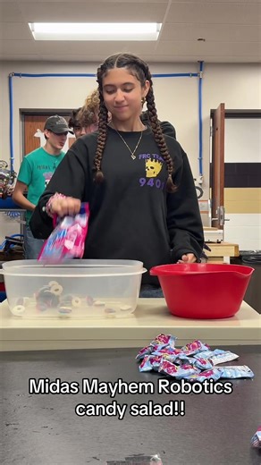 Some team bonding before Rebuilt!! #midas #frc #robotics #candysalad #fyp