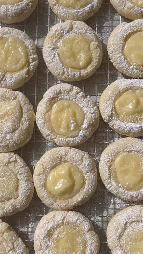 4.4K views · 38 reactions | Gooey Butter Cake Cookies✨ #cookierecipe #desserts #easydessertrecipe | What Molly Made | Facebook