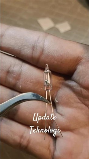 DIY Mechanism of mercury switch on "led flip cube"