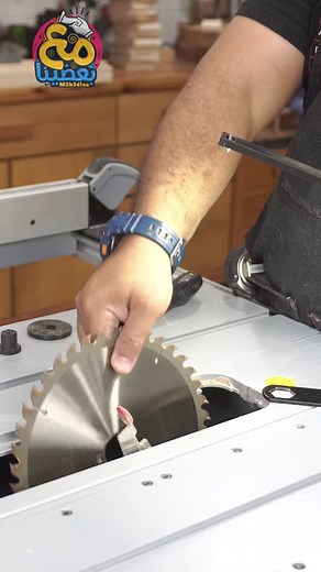 3.9M views · 82K reactions | سحر #تعاشيق الخشب وطرق تنفيذها晴️ الى حابب معرفة طريقتها؟؟ تعليقاتكم الجميله ❤ #مع_العمدة #احدث_ادوات_النجارة #ديكور #اصنع_بنفسك #خشب #اتعلم_نجارة #النجارة_للمبتدئين ##فكرة_م فيديو اعجبنى من خارج المحتوى | مع العمدة - m3el3mda | Facebook