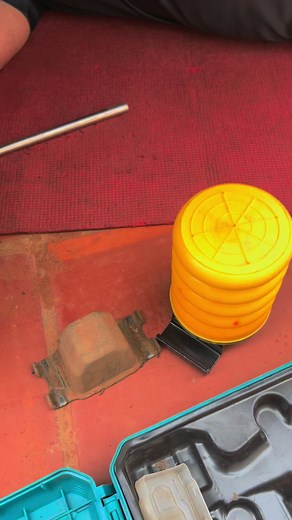Toyota Hilux: Off-Road Adventure in Paraguay