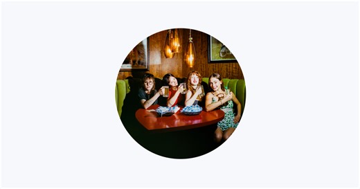 Die Spitz on Apple Music