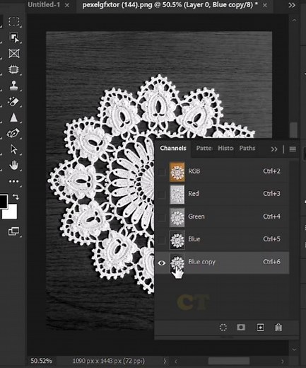 How to separate white background using Photoshop! #shorts #photoshop