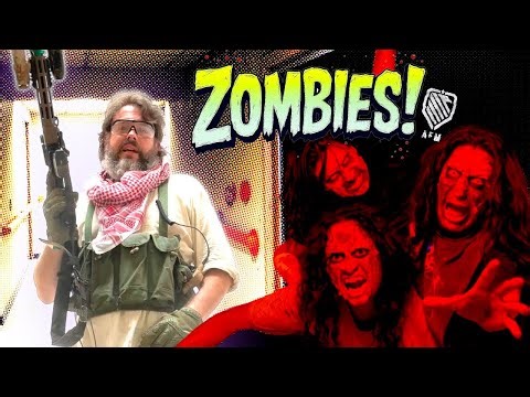Surviving a ZOMBIE AIRSOFT game in MEXICO!