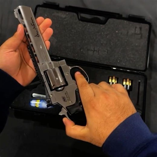 MAGNUM ASMR 🔥 #airsoft #build #airsoftcqb #warzone