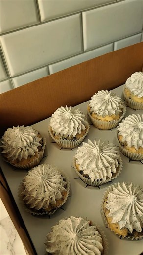 Cookies & Cream Cupcakes You’ll Want to Devour 🍪🧁