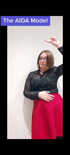 Lydia | Marketing Consultant on TikTok