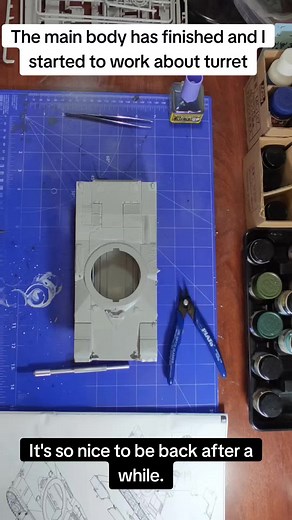 M1A1 Abrams Main Battle Tank Model Scale . . . . . . . . . . . . . . . #militaryvehicles #plasticmodelkitbuild #modelscale #italerimodelkit #italerikit #armoredvehicle #m1a1abrams #mainbattletanks #italerimodels